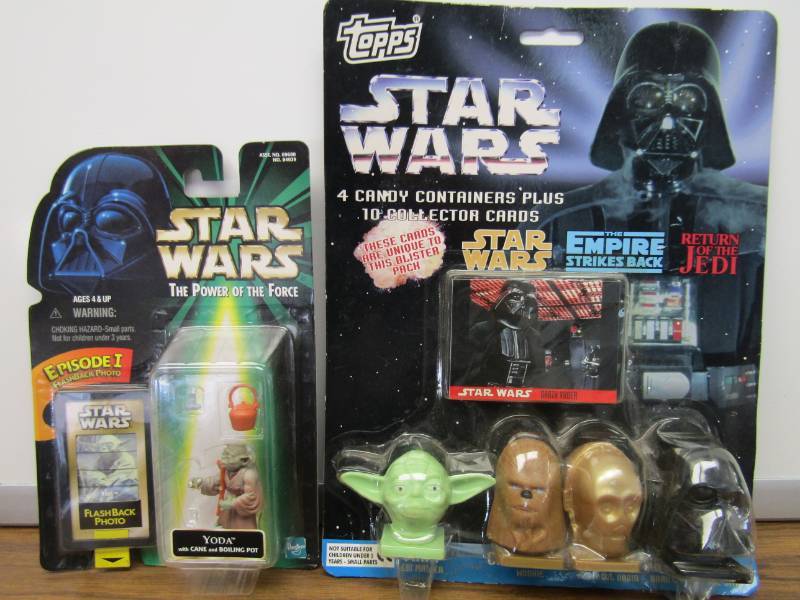 lot 5432 image: Star Wars Toy Lot-  Yoda 