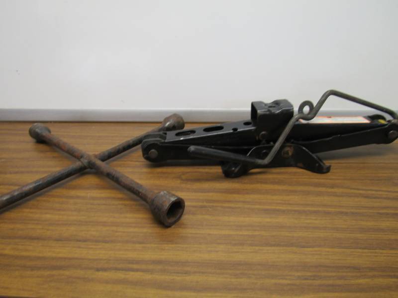 lot 5437 image: Scissor Jack and 4 Way Lug Wrench