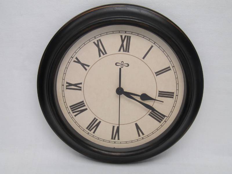 lot 5496 image: Wall Clock