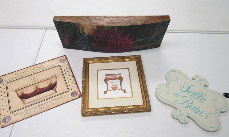 lot 5512 image: Framed Decor Lot