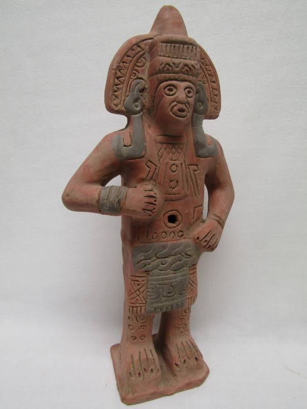lot 200 image: Awesome Statue from Mexico