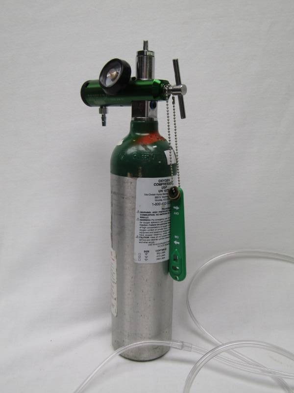 lot 5715 image: Oxygen Bottle