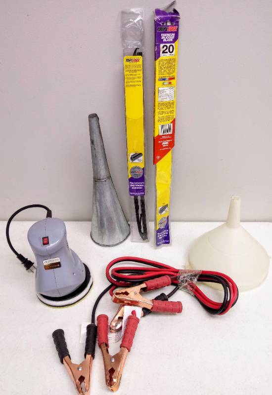 lot 5524 image: Auto Lot-  Cables-Buffer and More