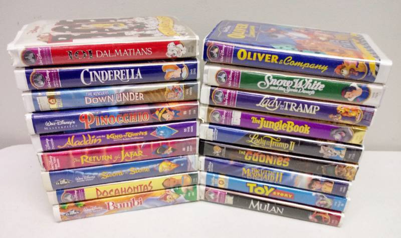 lot 5528 image: Disney VHS Tape Lot-  Family Friendly Classics