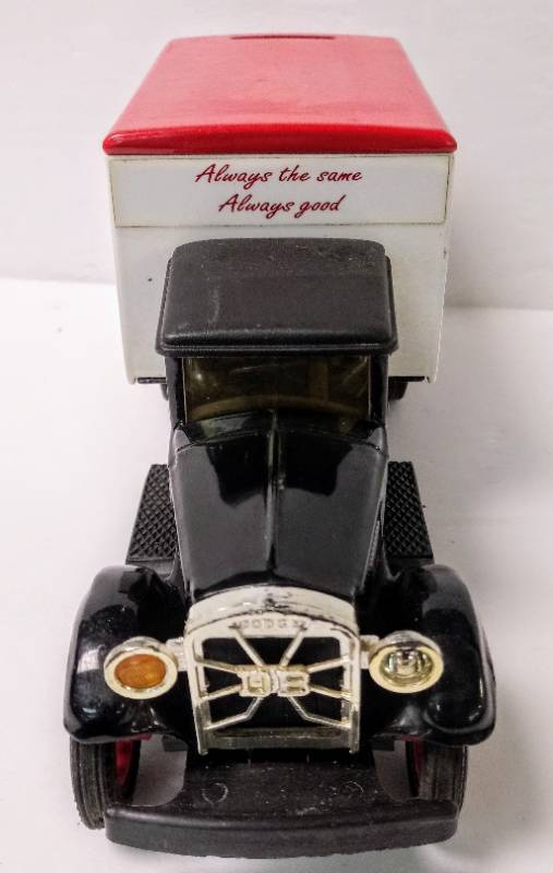 lot 5530 image: 1994 Diecast Bank- Old Tanker Style Truck