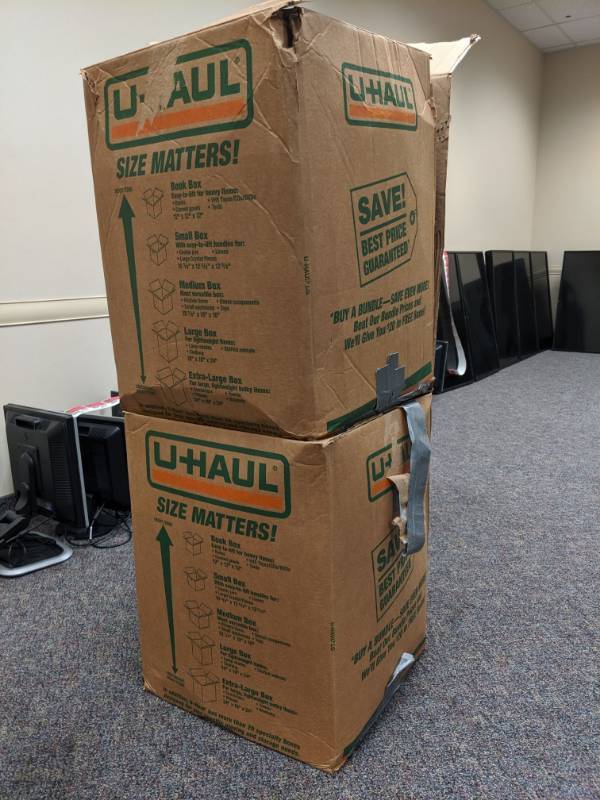 lot 3878 image: (2) Boxes Of HP Monitors