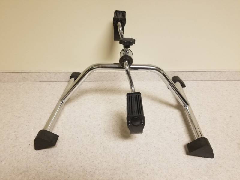 lot 3923 image: Occupational Therapy Equipment