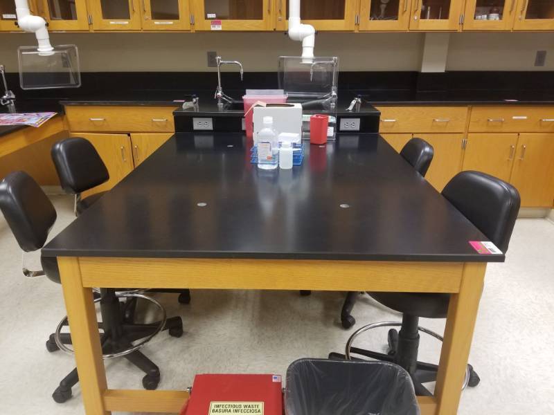 lot 3795 image: Lab Table With Sink And Cabinet