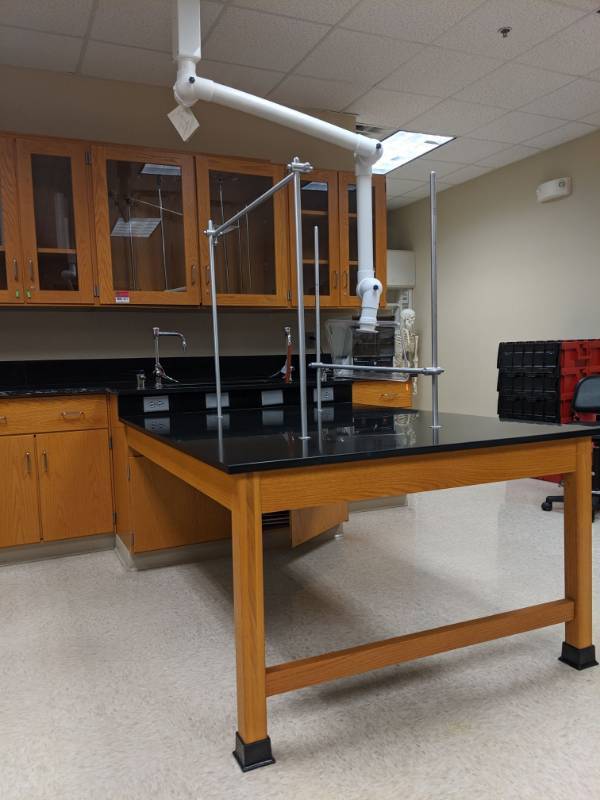 lot 3804 image: Lab Table With Sink And Cabinet
