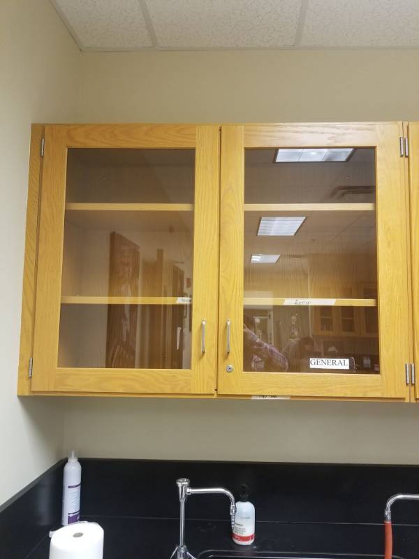 lot 3805 image: Top Cabinet With Glass Doors