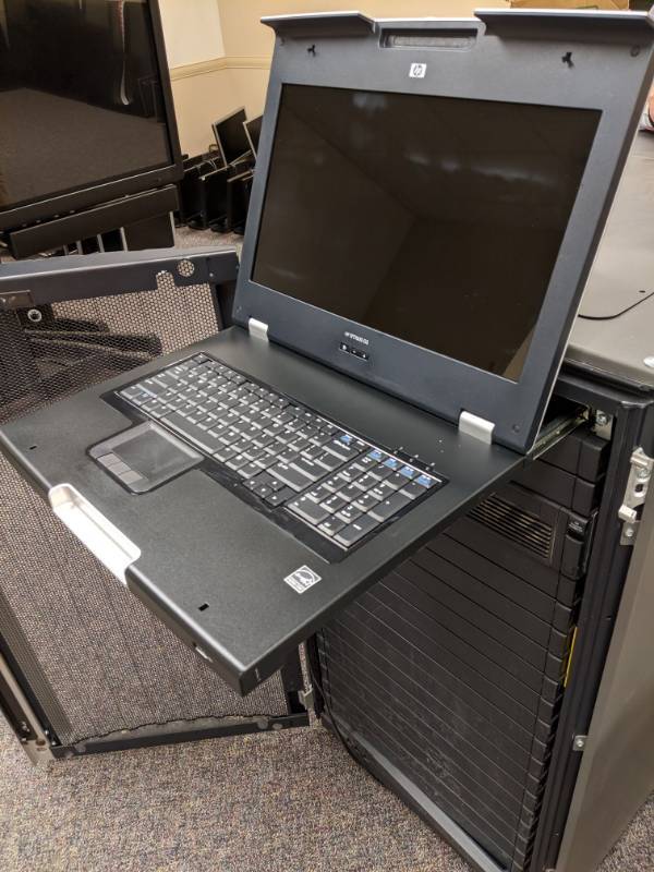 lot 3867 image: HP KBM, HP Server With Cabinet