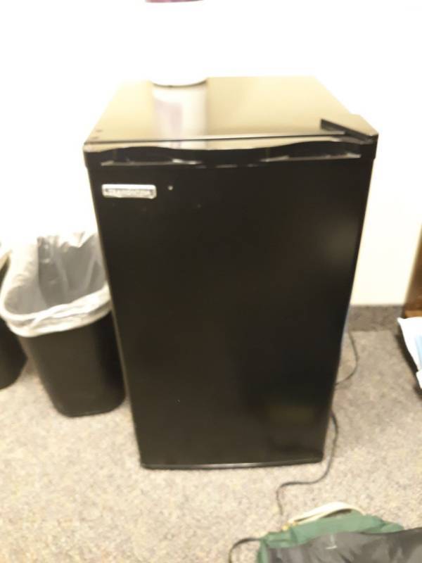lot 1814 image: Tramotina Black Miniature Fridge