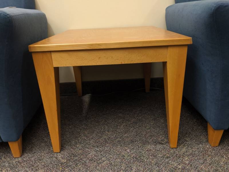 lot 1878 image: Side Table