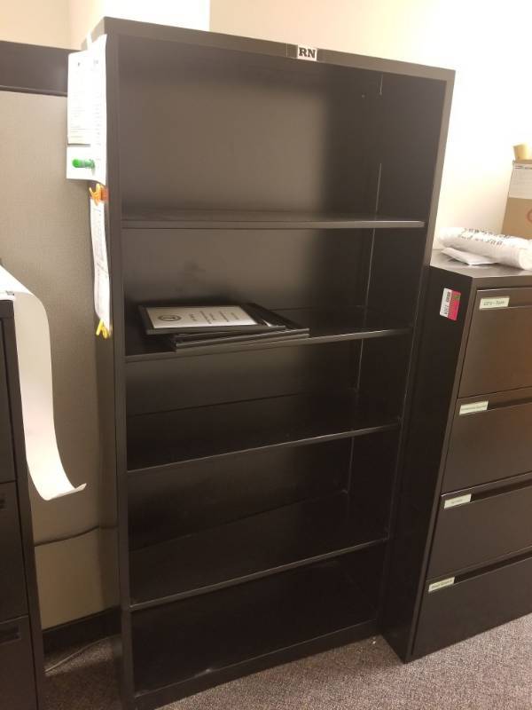 lot 2312 image: 5 Tier Metal Bookcase