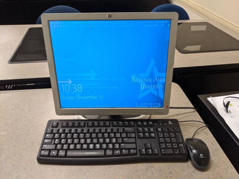 lot 1478 image: HP Compaq LA1751g 17 Inch Monitor With Keyboard Mouse And CPU