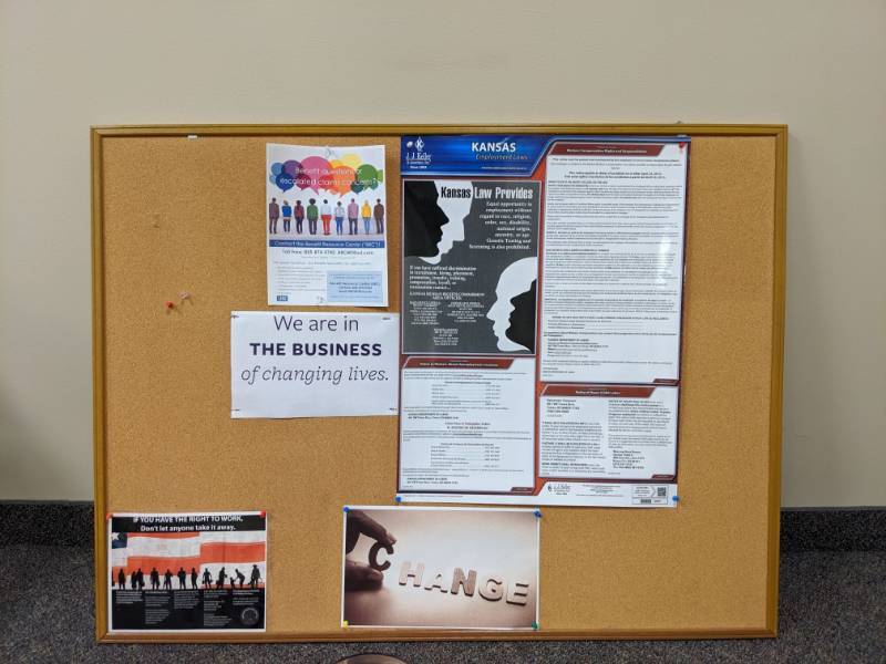 lot 1271 image: Cork Board