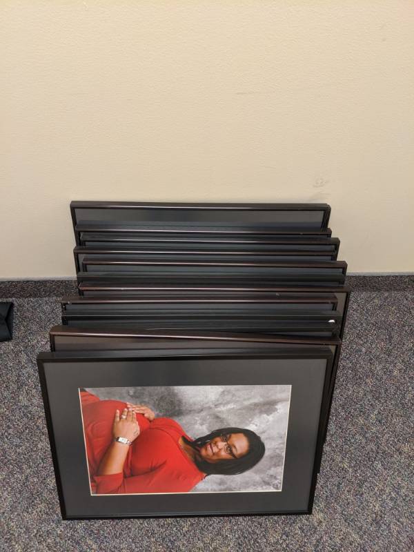 lot 1274 image: (12) Frames With Mats
