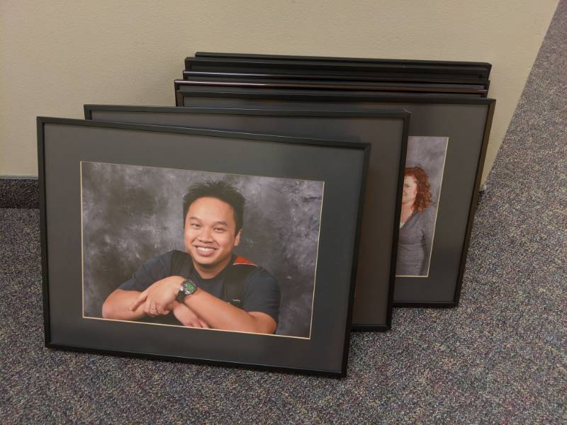 lot 1275 image: (7) Frames With Mats