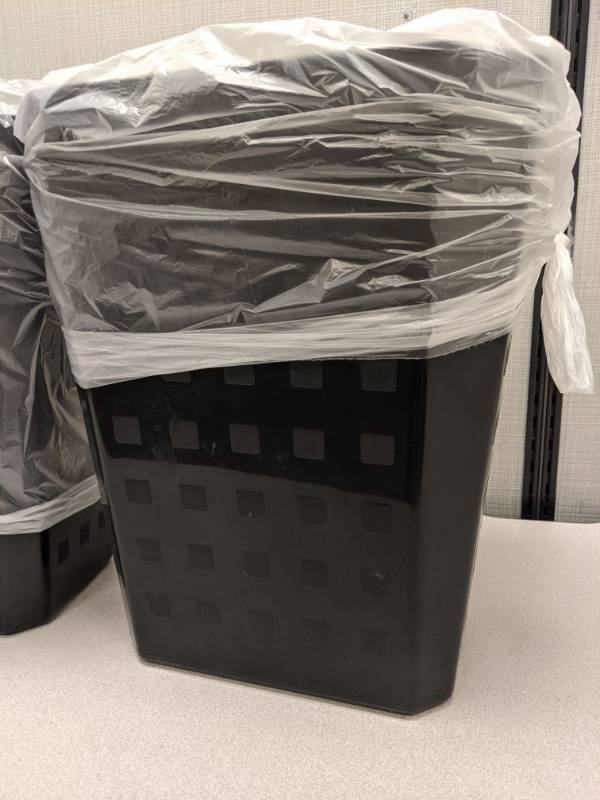 lot 1337 image: (4) Trashcans