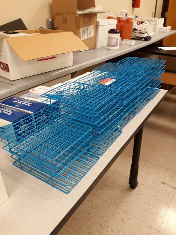 lot 6563 image: (14) Test Tube Racks