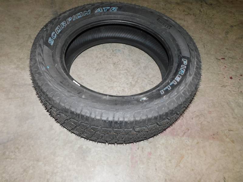 lot 1679 image: Pirelli Scorpion ATR 27555R20 tire