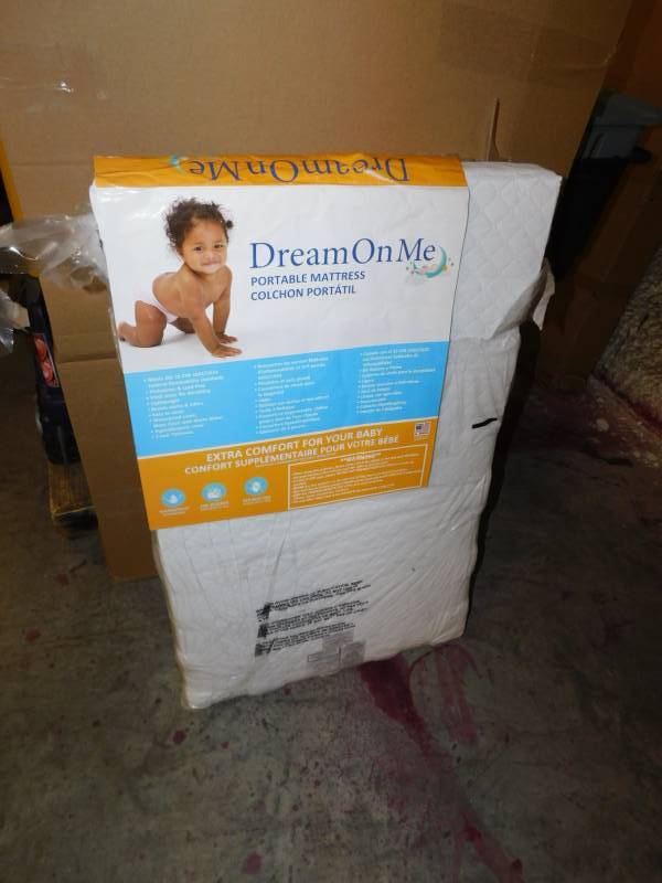 lot 1750 image: Lot of 2 Dream On Me Crib Mattresses