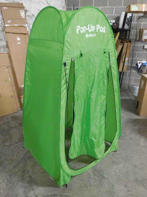 lot 1757 image: Gigatent Pop Up Pod