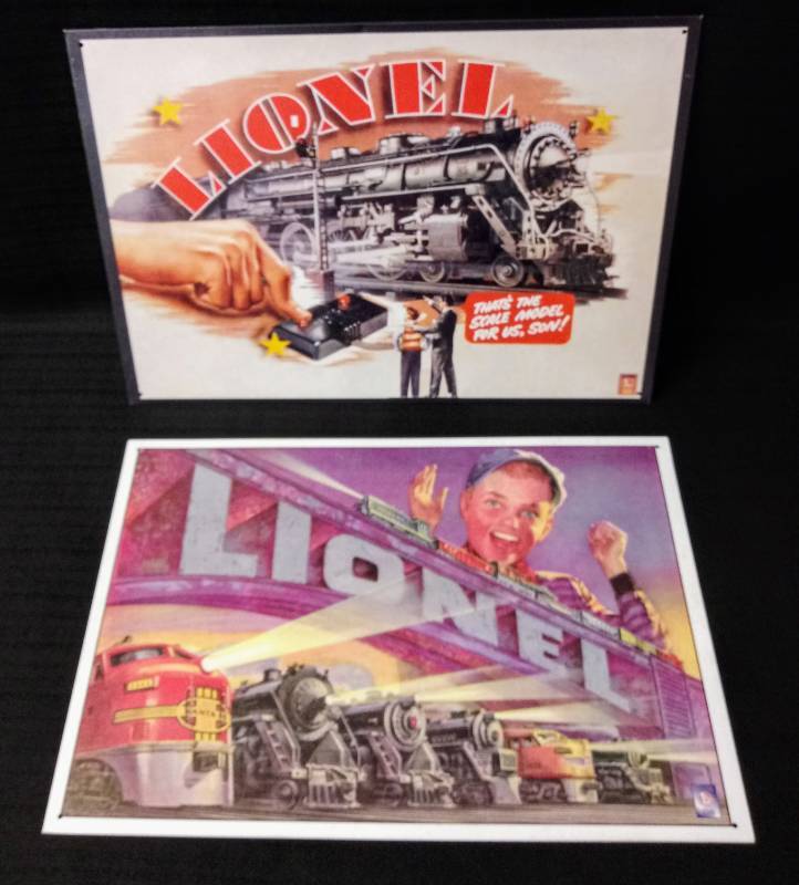 lot 5549 image: TinMetal Lionel Train Signs-2