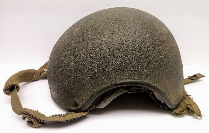 lot 5736 image: Very Old Helmet  Pilot