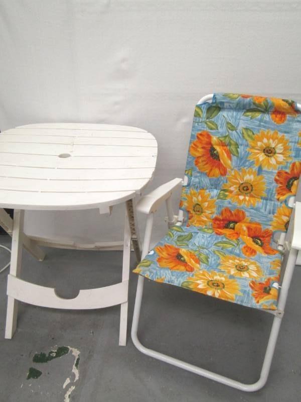 lot 5606 image: Resin Patio Table and Colorful Lawn Chair-  Make In Summer ANYTIME