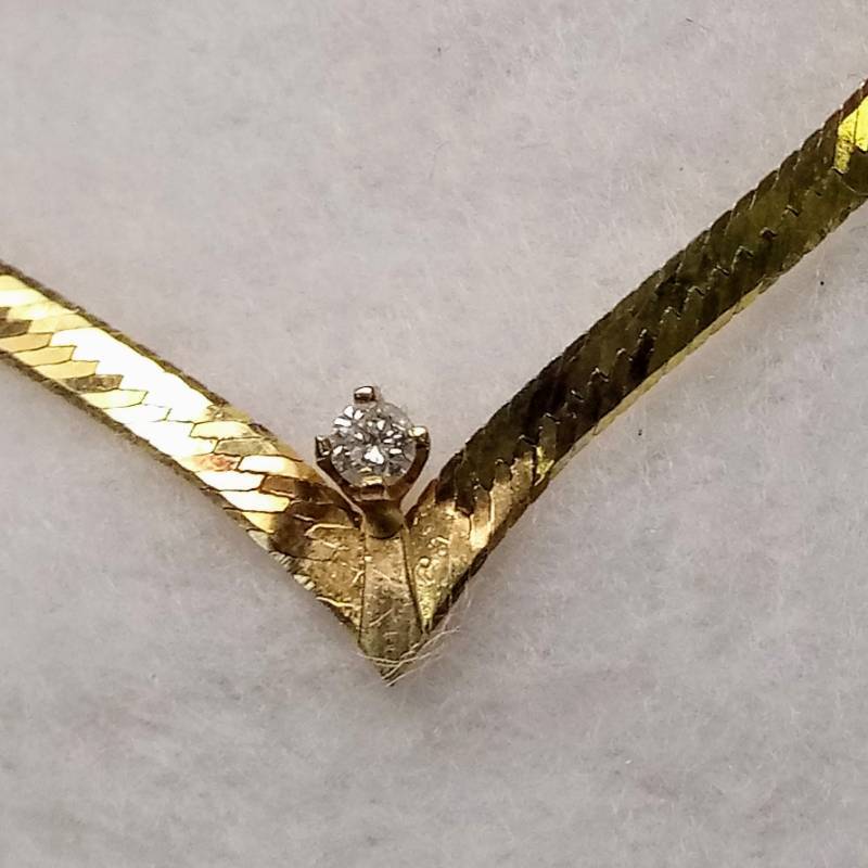 lot 5588 image: Marked ITALY 14K Necklace- 4 Grams Total Weight