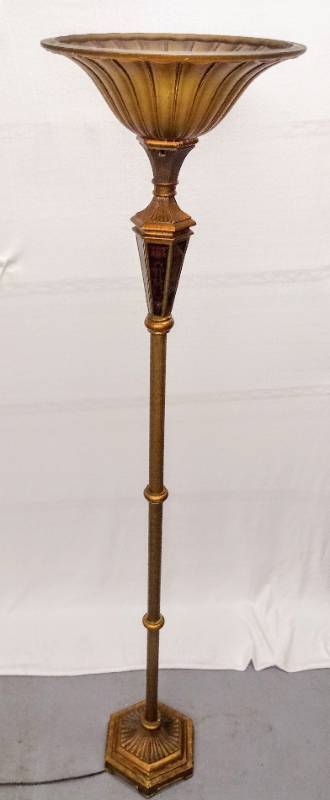 lot 5599 image: 6 Lamp