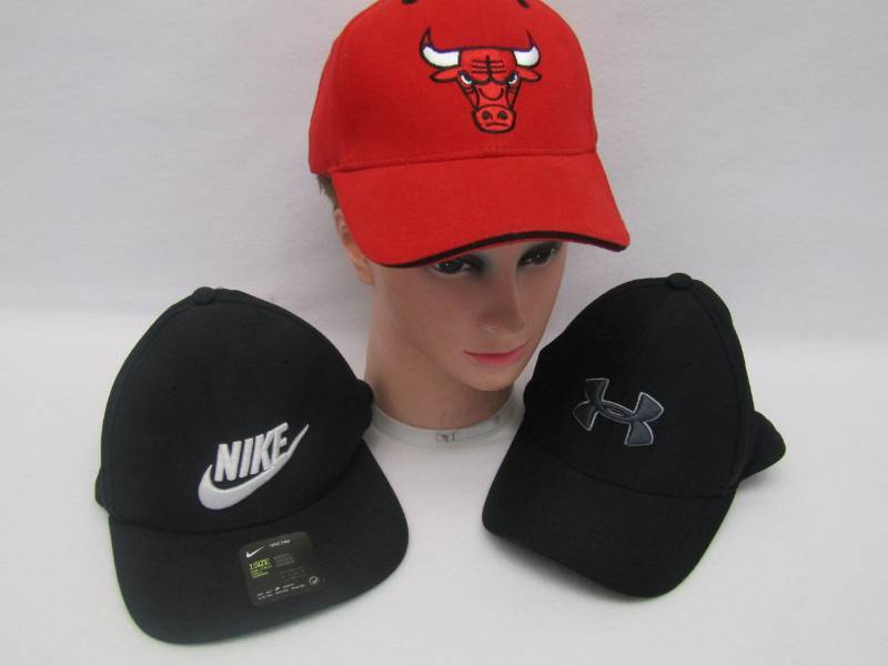 lot 5634 image: 3- Ball Caps   Under Armour  Nike Chicago Bulls