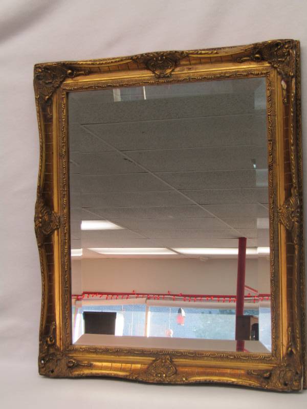 lot 5663 image: Very Pretty Ornate Wall Mirror