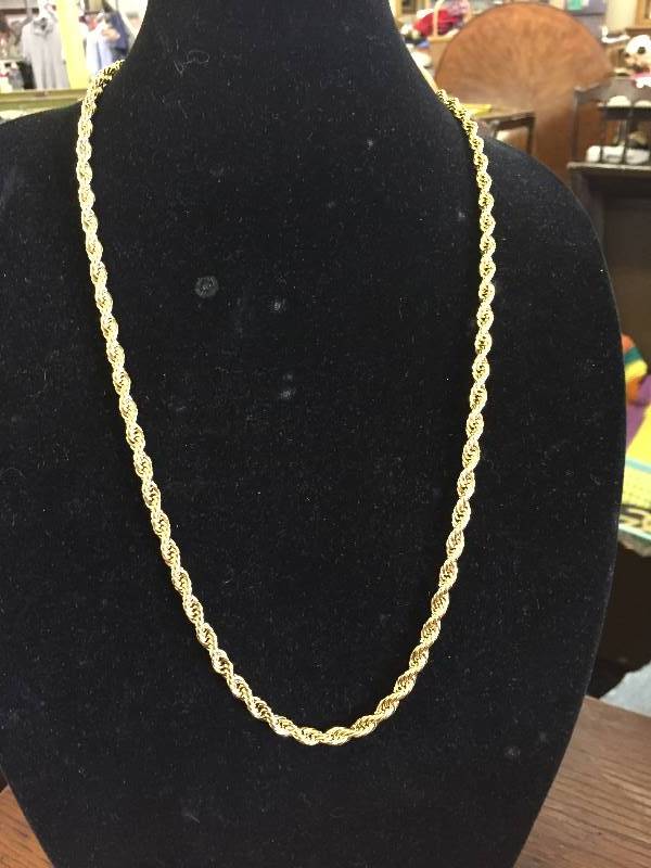 lot 3364 image: 18KT Gold Plate Necklace