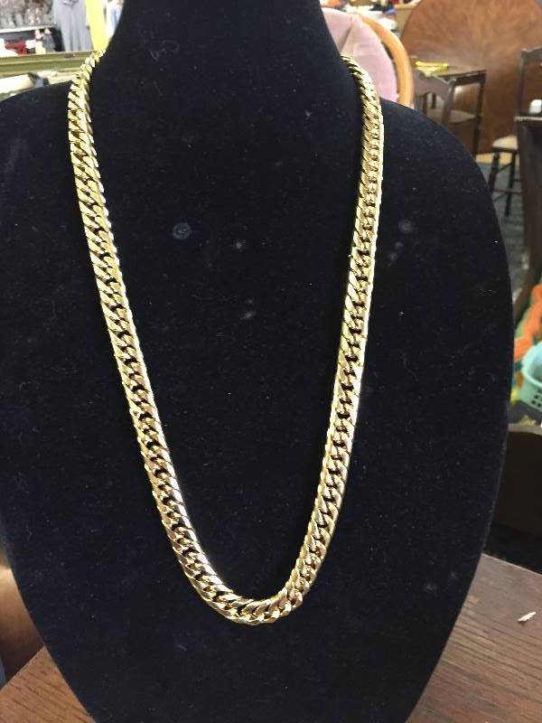 lot 3372 image: 18kt plated necklace