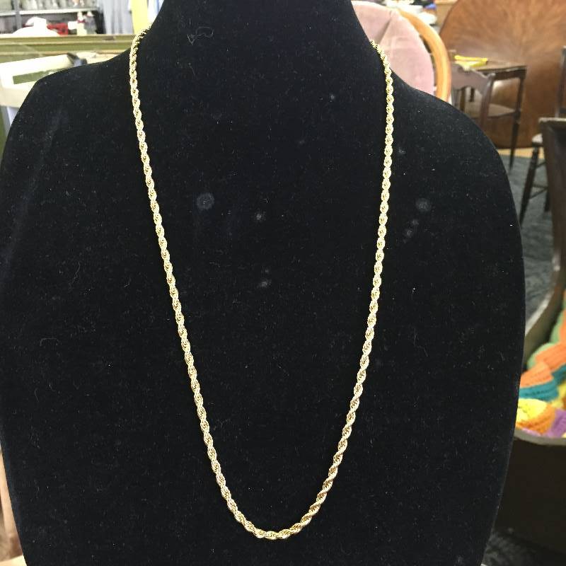 lot 3391 image: 27 18kt gold plated rope chain