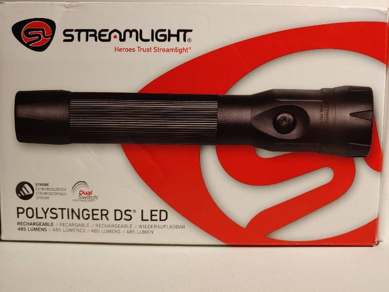 lot 96 image: Streamlight PolyStinger DS LED Steady Charge