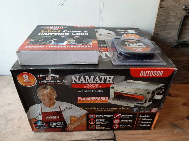 lot 1306 image: Namath rapid cooker infrared cooker - includes converter hose and cover & carrying case