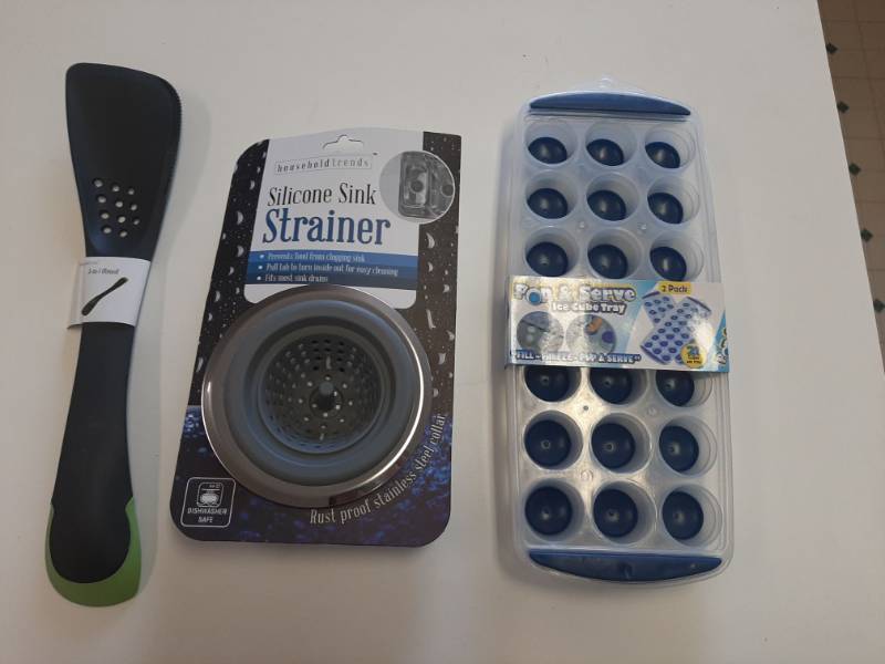 lot 1473 image: 2 Pack Pop & Serve Ice Cube Tray, Silicone Sink Strainer, and 5-in-1 Utensil