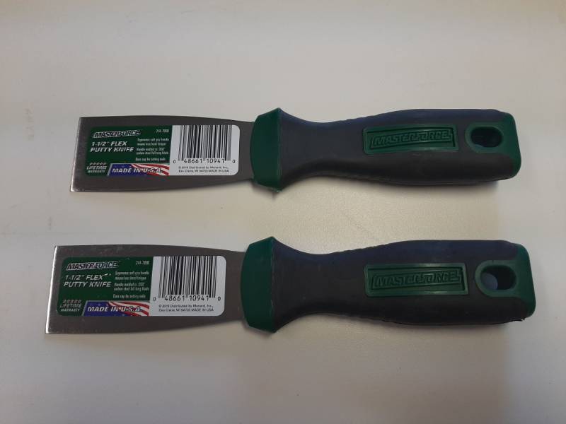 lot 1496 image: (2) Masterforce Tools 1-12-inch Flex Carbon Steel Putty Knifes