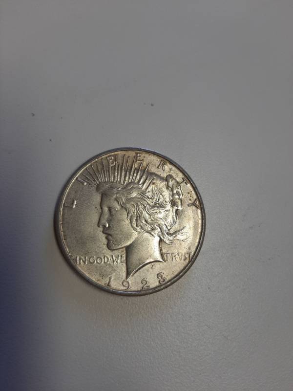 lot 1506 image: 1923-S Peace silver dollar