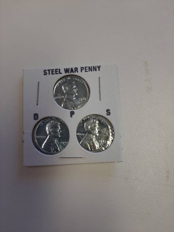 lot 1512 image: 1943 steel war penny P-D-S Mint marks