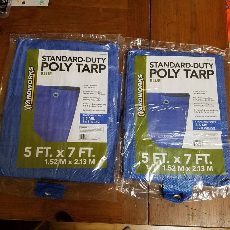 lot 3841 image: 2 Yardworks Standard Duty 5 X 7 Blue Standard Duty Tarps