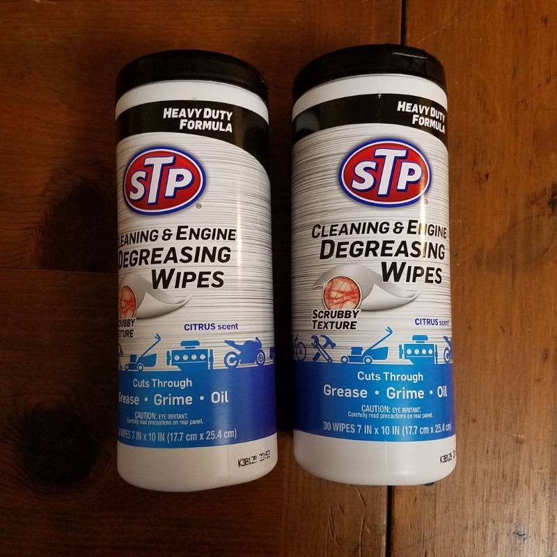 lot 3842 image: 2 containers of STP� Cleaning & Engine Degreasing Wipes (30 count)