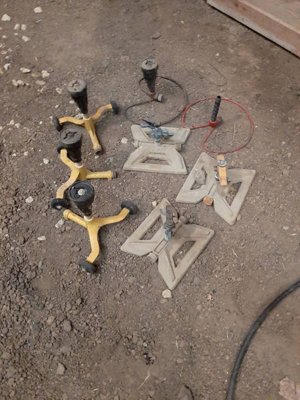 lot 1575 image: Assorted sprinklers and sprinkler parts