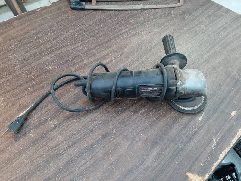 lot 1594 image: Craftsman 4-12 inch disc grinder