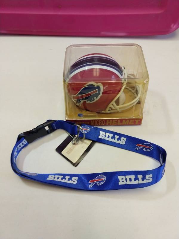 lot 2541 image: Buffalo Bills 2 piece gift set