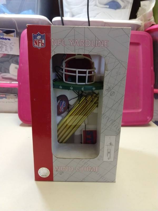 lot 2557 image: 1 Buffalo Bills NFL wind chime