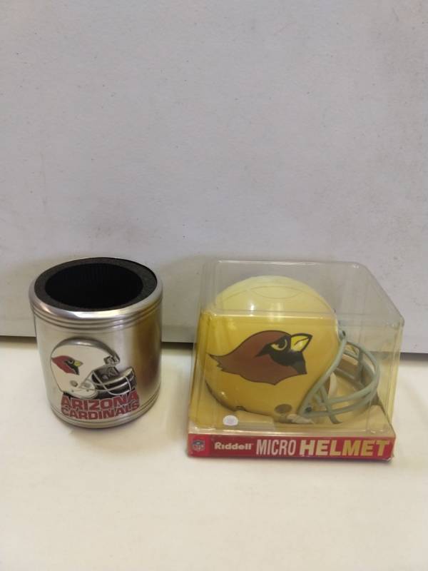 lot 2624 image: Arizona Cardinals 2 piece gift set
